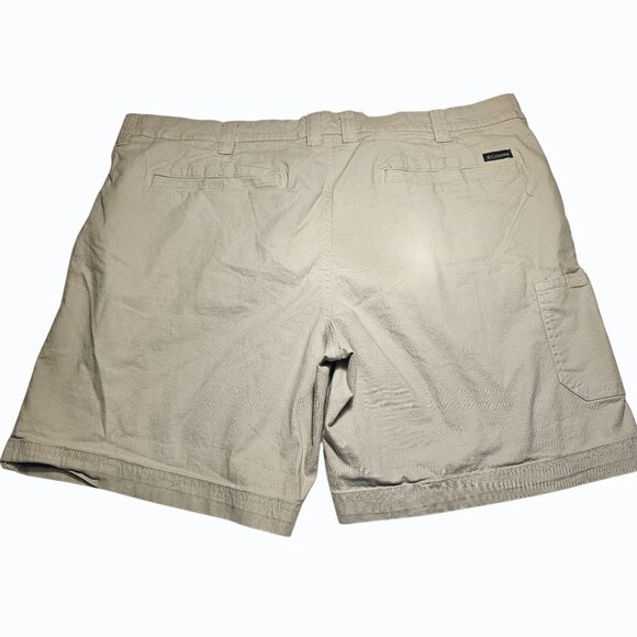 Columbia Men's Khaki Relaxed Fit Active Outdoor Hiking Shorts 40"/42" x 8" - Picture 2 of 10